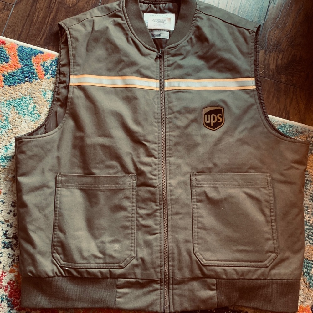 UPS Uniform Reflective Vest ~ Warm, Heavy Large